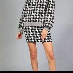 Loveriche Houndstooth Knit Skirt And Sweater Set